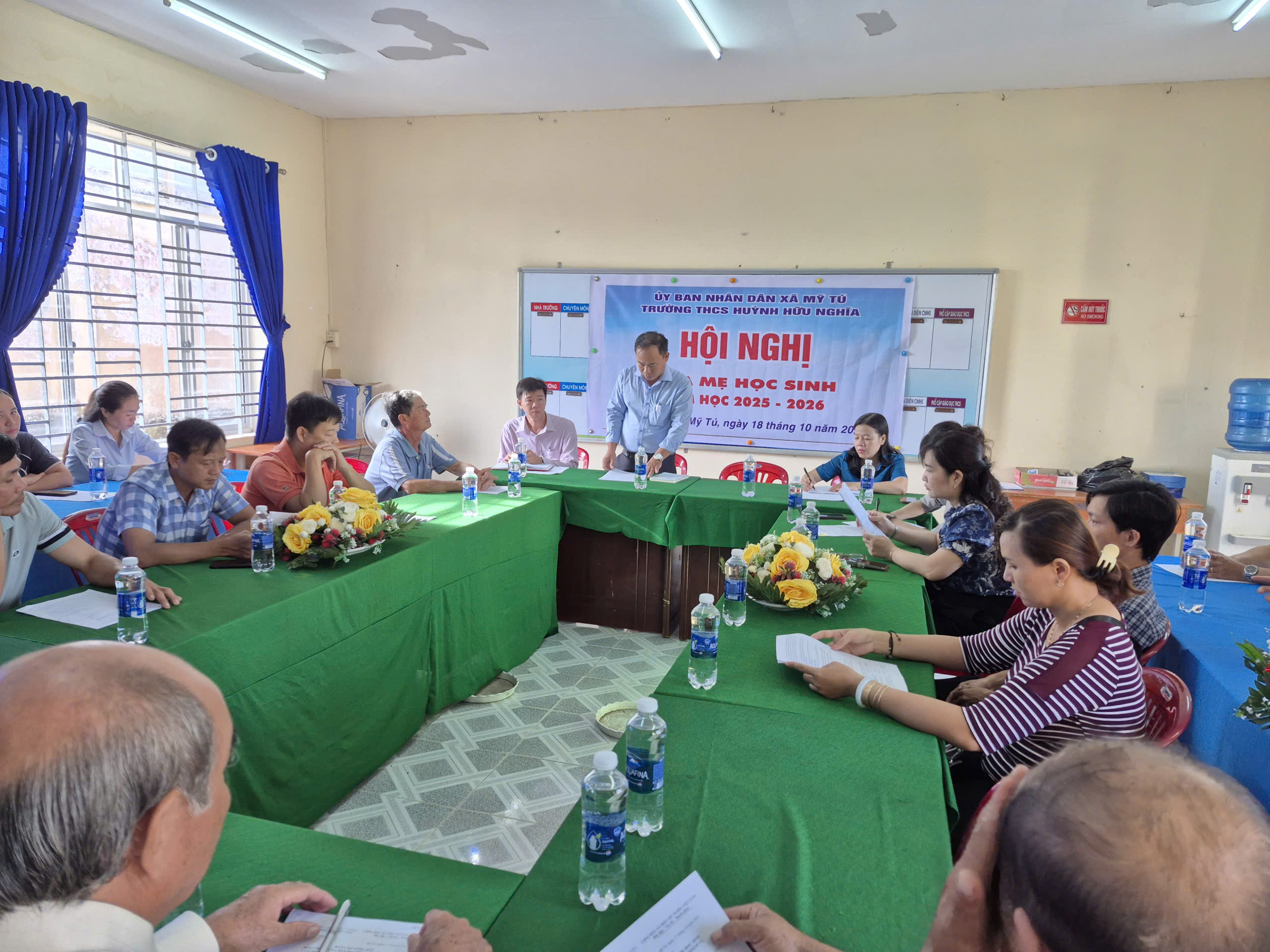 Trường THCS Huỳnh Hữu Nghĩa tổ chức Hội nghị Cha mẹ học sinh năm học 2025 – 2026